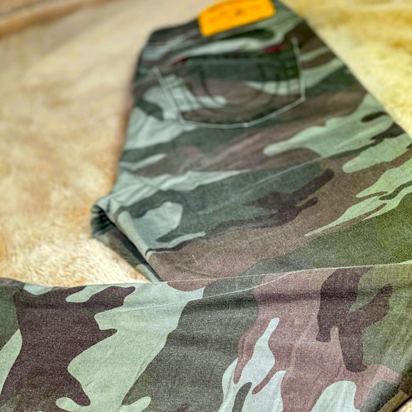 Army Fatigue True Religion Pants - Picture 1 of 2